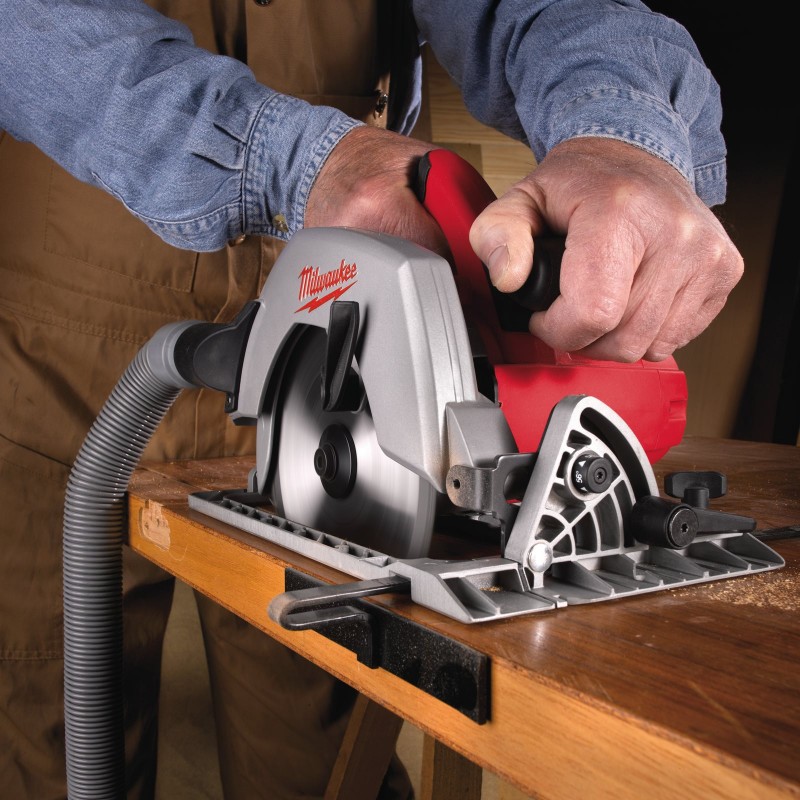 Циркулярная пила 184 мм (глубина реза 61 мм) CS 60 (4933419225)