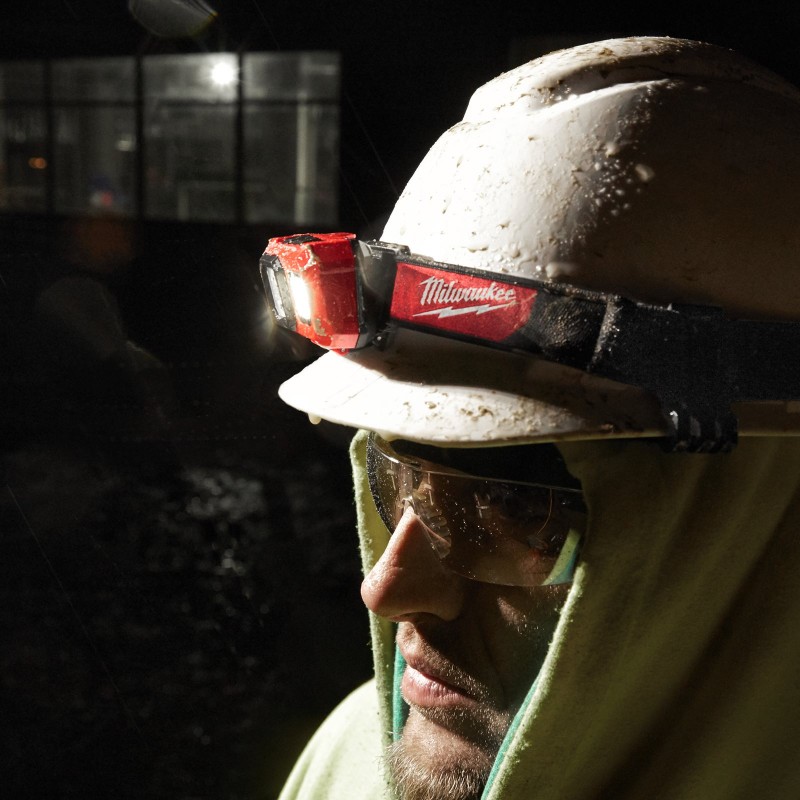 Налобный фонарь на батарейках HL-SF (4933471388)