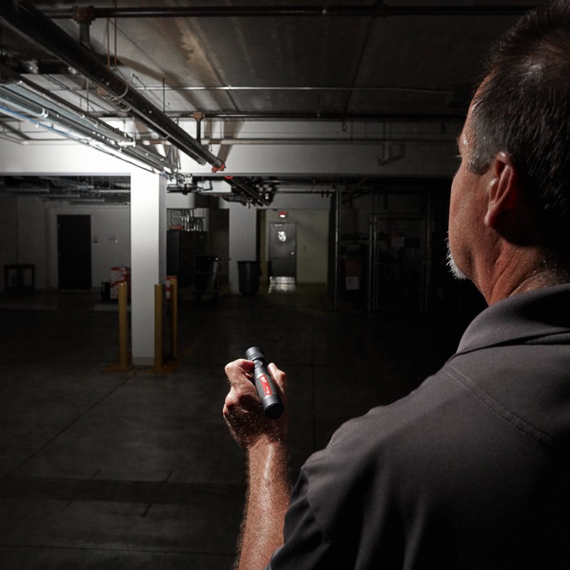 Фонарь 1100 Люменов с регулировкой фокуса поворотом, заряжаемый через USB L4 TMLED-301 (4933479769)