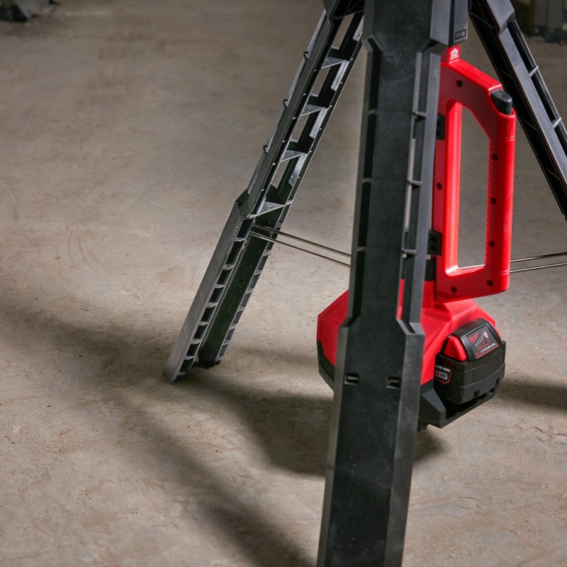 М18™ светодиодная мачта освещения M18 SAL-0 (4933451246)