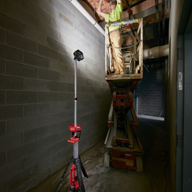 М18™ светодиодная мачта освещения M18 SAL-0 (4933451246)