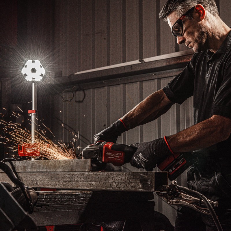 М18™ светодиодная мачта освещения M18 SAL-0 (4933451246)