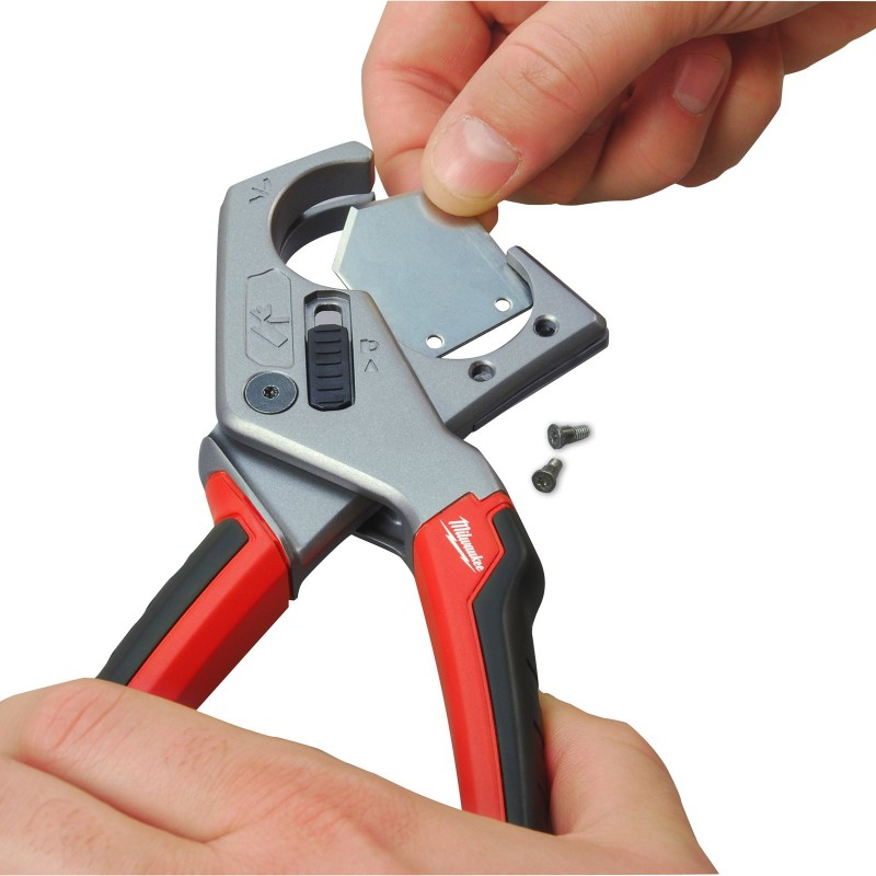 Резак для пластиковых труб  (48224202)