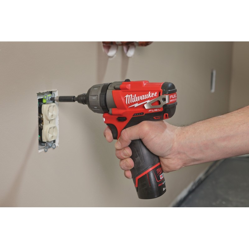 M12 FUEL™ компактный шуруповерт, M12 CD-202C (4933440568)