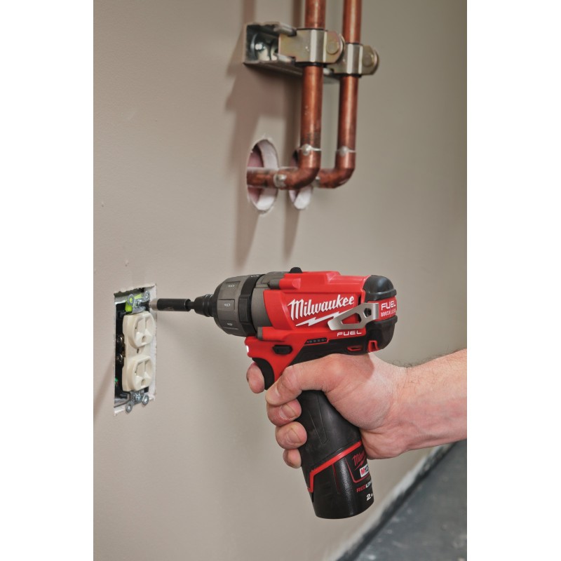 M12 FUEL™ компактный шуруповерт, M12 CD-202C (4933440568)