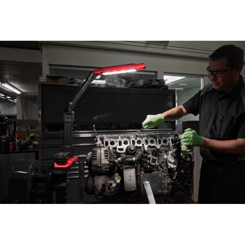 Аккумуляторный светодиодный фонарь с изменяемым углом наклона M18 ABL-0 (4933498147)