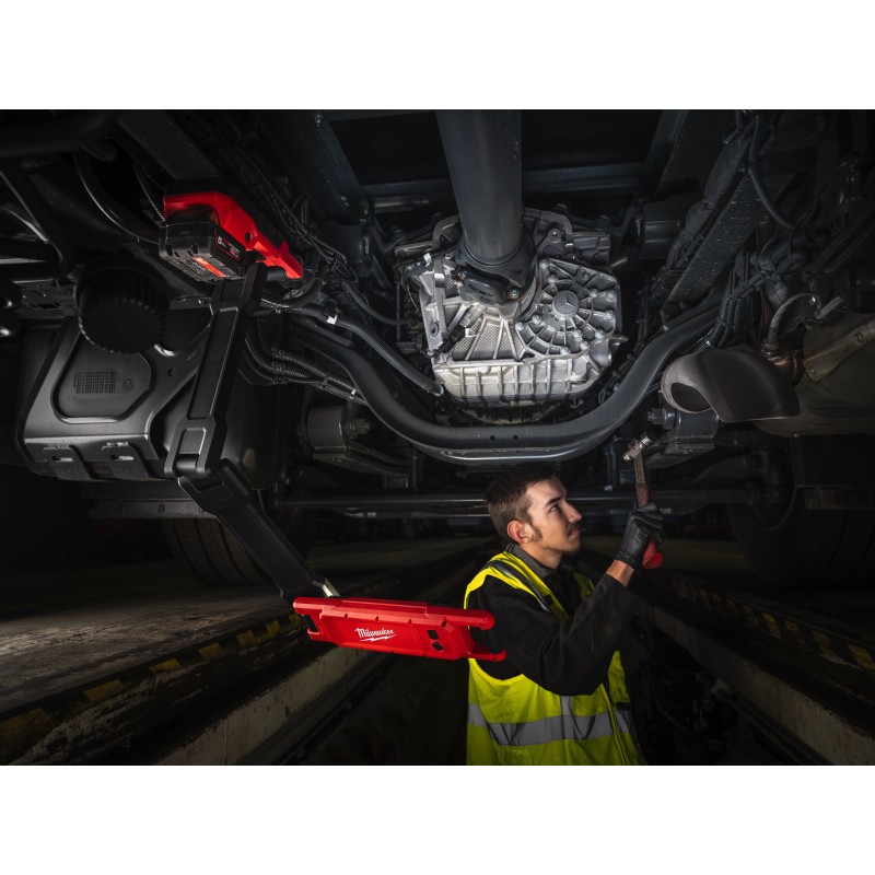 Аккумуляторный светодиодный фонарь с изменяемым углом наклона M18 ABL-0 (4933498147)