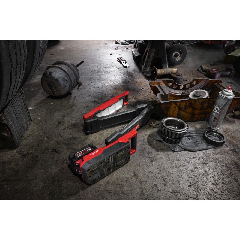 Аккумуляторный светодиодный фонарь с изменяемым углом наклона M18 ABL-0 (4933498147)