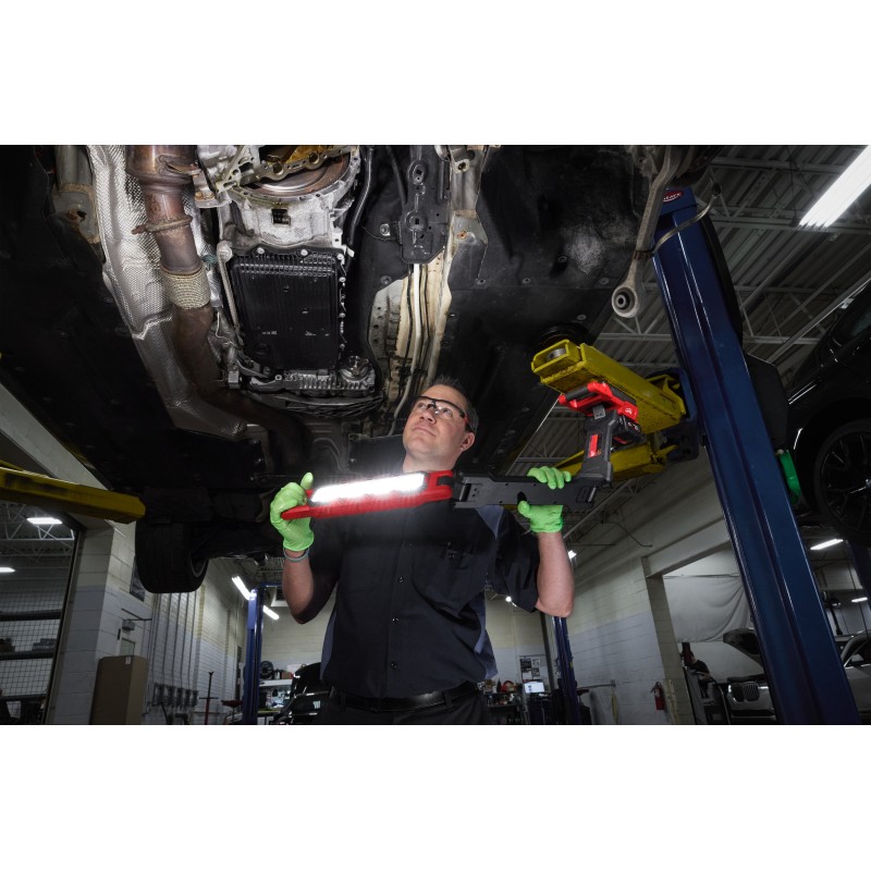 Аккумуляторный светодиодный фонарь с изменяемым углом наклона M18 ABL-0 (4933498147)