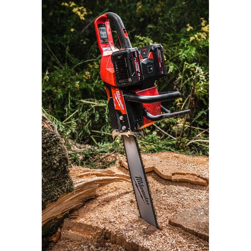 Аккумуляторная цепная пила 50 см на 2 акк. M18 F2CHS50-122 (4933480121)