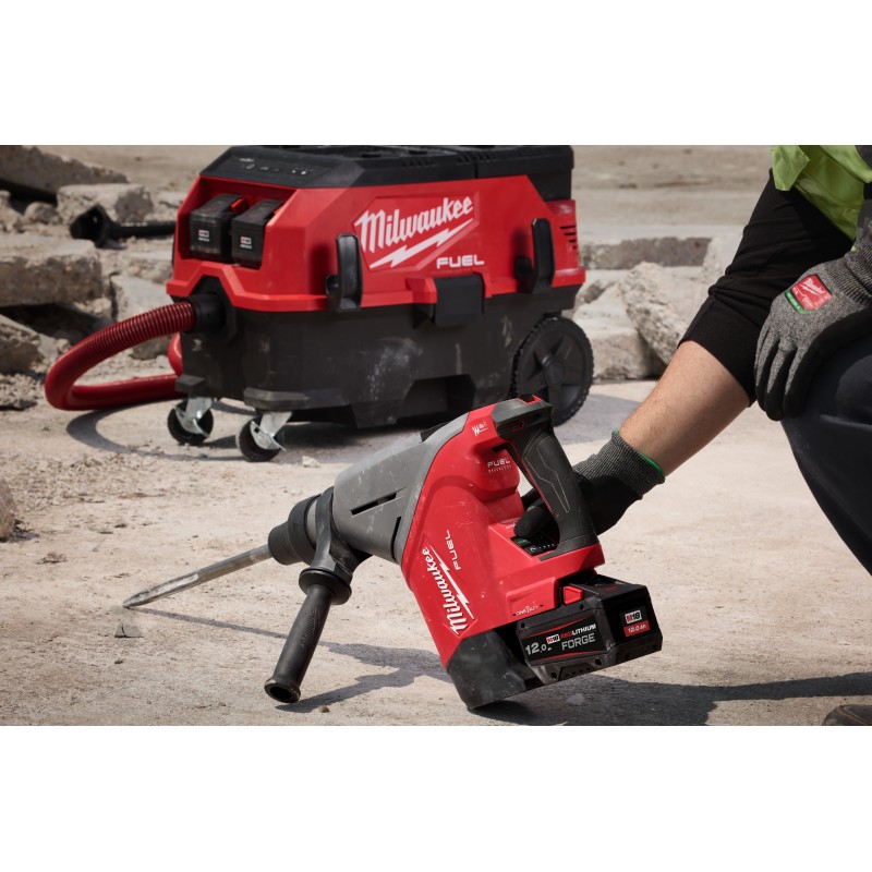 Отбойный молоток M18 FUEL™ 45 мм SDS-Max с системой ONE-KEY™, M18 FHACO745-122C (4933493447)