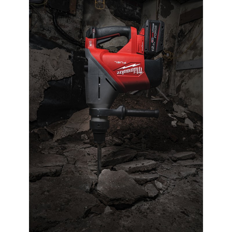 Отбойный молоток M18 FUEL™ 45 мм SDS-Max с системой ONE-KEY™, M18 FHACO745-122C (4933493447)