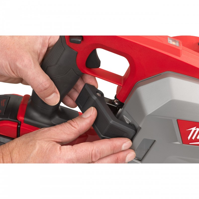 M18  FUEL™ 66 мм циркулярная пила по металлу M18 FMCS66-121C (4933499243)