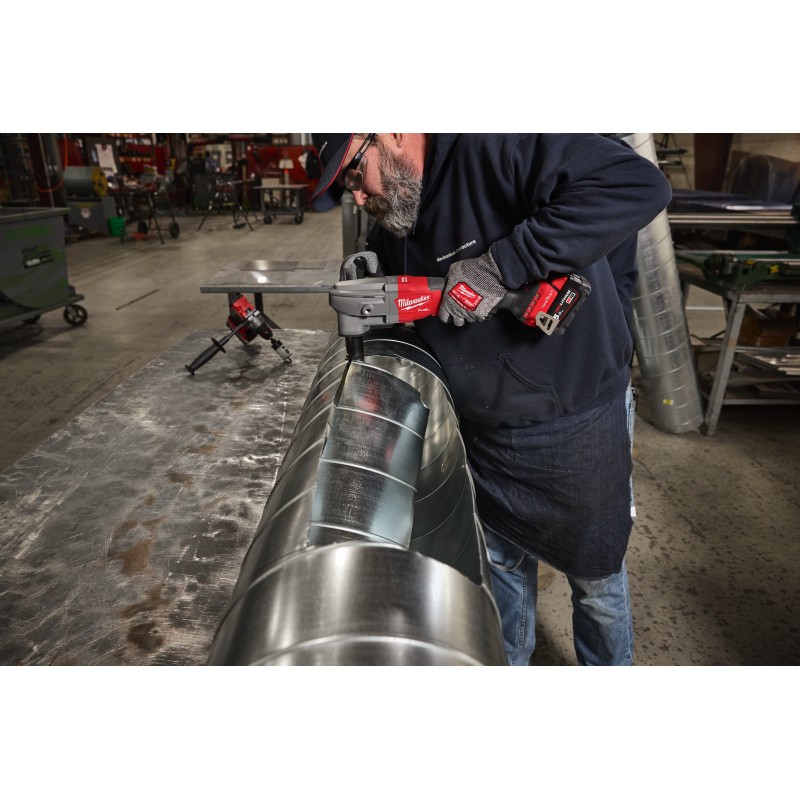 Аккумуляторные ножницы по металлу 3.5мм M18FNB35-502X (4933498983)