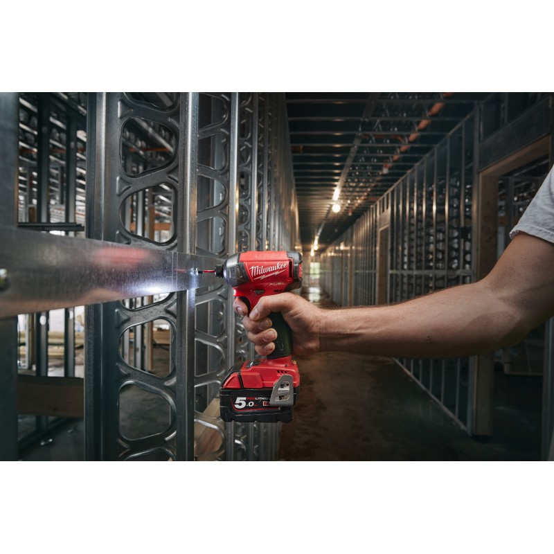 M18 FUEL™ SURGE™ Гидравлический импульсный винтоверт с хвостовиком  ¼″ Hex , M18 FQID-501BRF (4933500777)