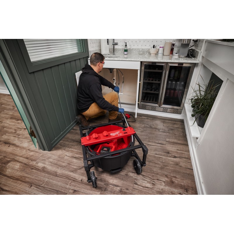 Аккумуляторная прочистная машина M18 FCSSM-121 FUEL (4933499309)