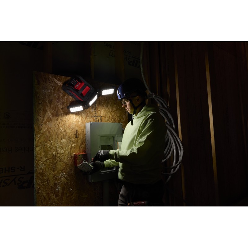 Аккумуляторный многонаправленный фонарь M18 MDTL-0 (4933498149)