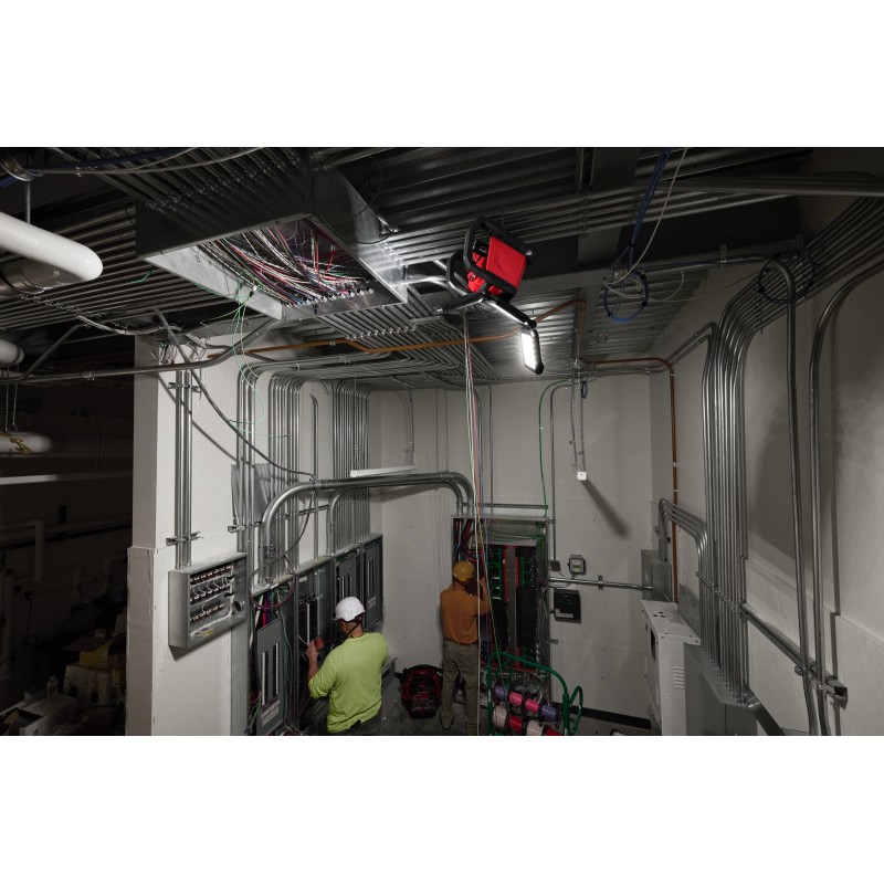 Аккумуляторный многонаправленный фонарь M18 MDTL-0 (4933498149)