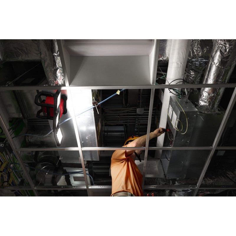 Аккумуляторный многонаправленный фонарь M18 MDTL-0 (4933498149)